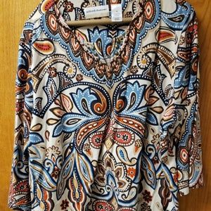 Flowery blouse 3/4 sleeves